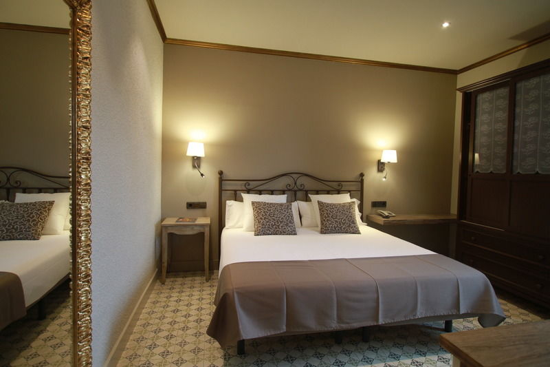 Hotel Diana Τόσα ντε Μαρ Εξωτερικό φωτογραφία